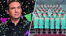 Matthias Brodowy singt und trinkt mit dem DamenLikörChor